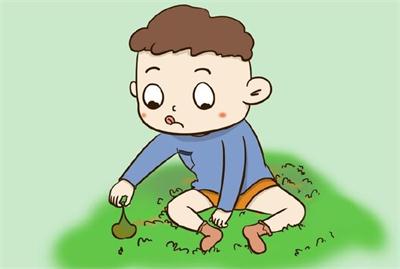 一年级的八岁男孩看书发呆，注意力不集中，怎么办？